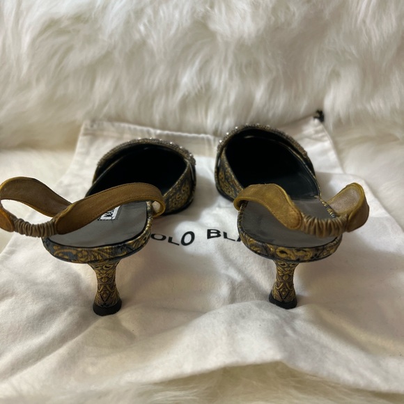 Manolo Blahnik Mayslibi 50💚 - Picture 4 of 9